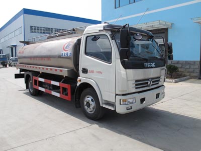 國(guó)五東風(fēng)多利卡D7鮮奶運(yùn)輸車
